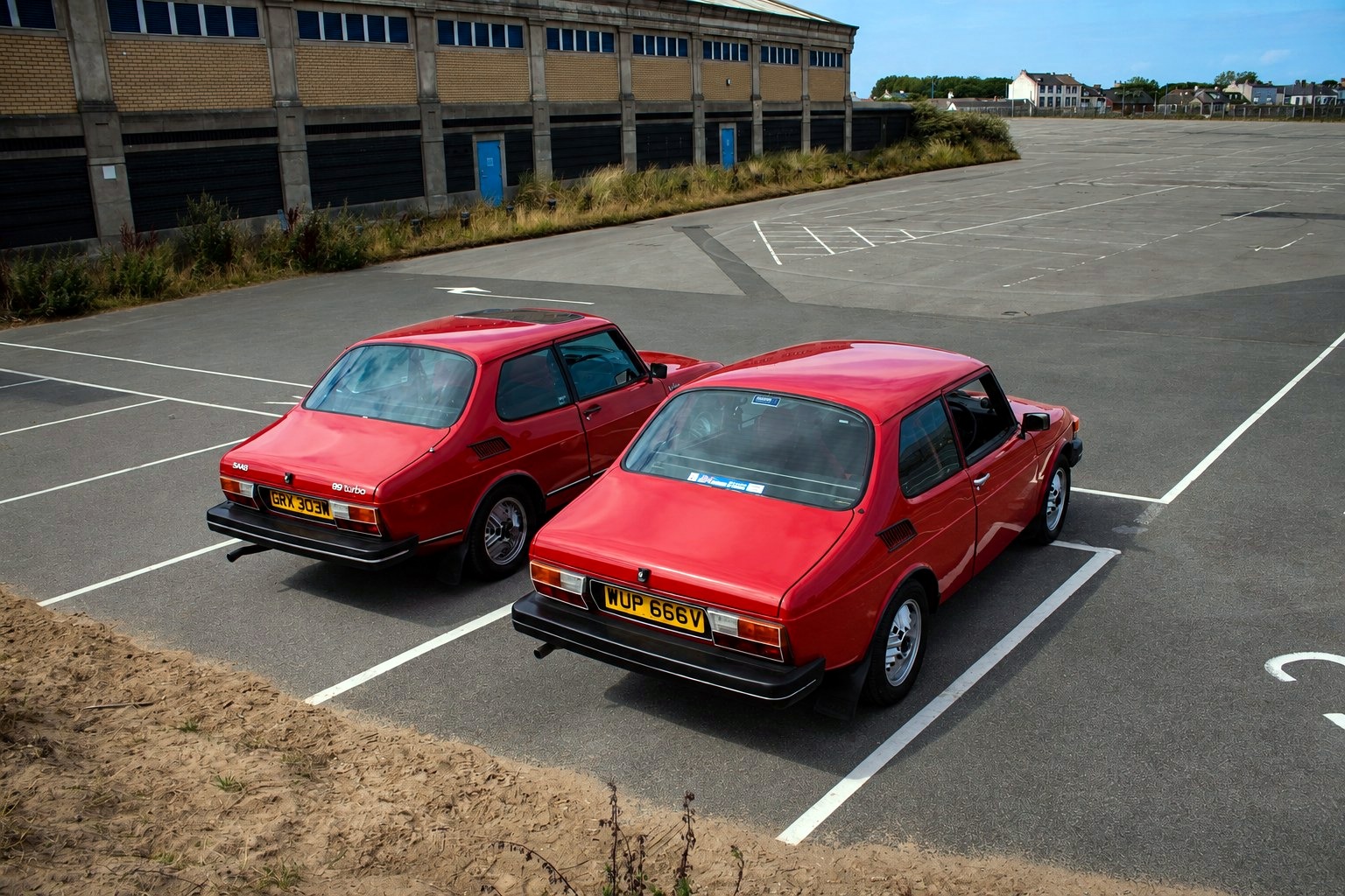 Two Saab 99 Turbos at the final stop
